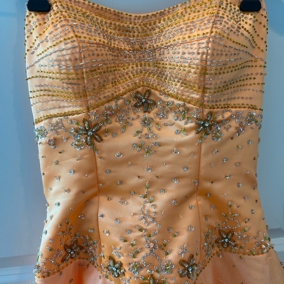 Strapless Tulle Floral Puffy Prom Size 1/2 - Picture 4 of 16